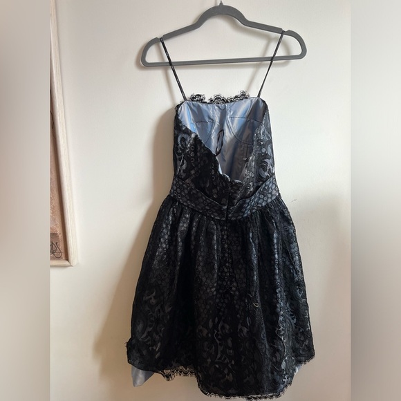 Single After Eight Prom Lace Sleeveless Dress Size 4 Lining is Silk - Picture 4 of 11